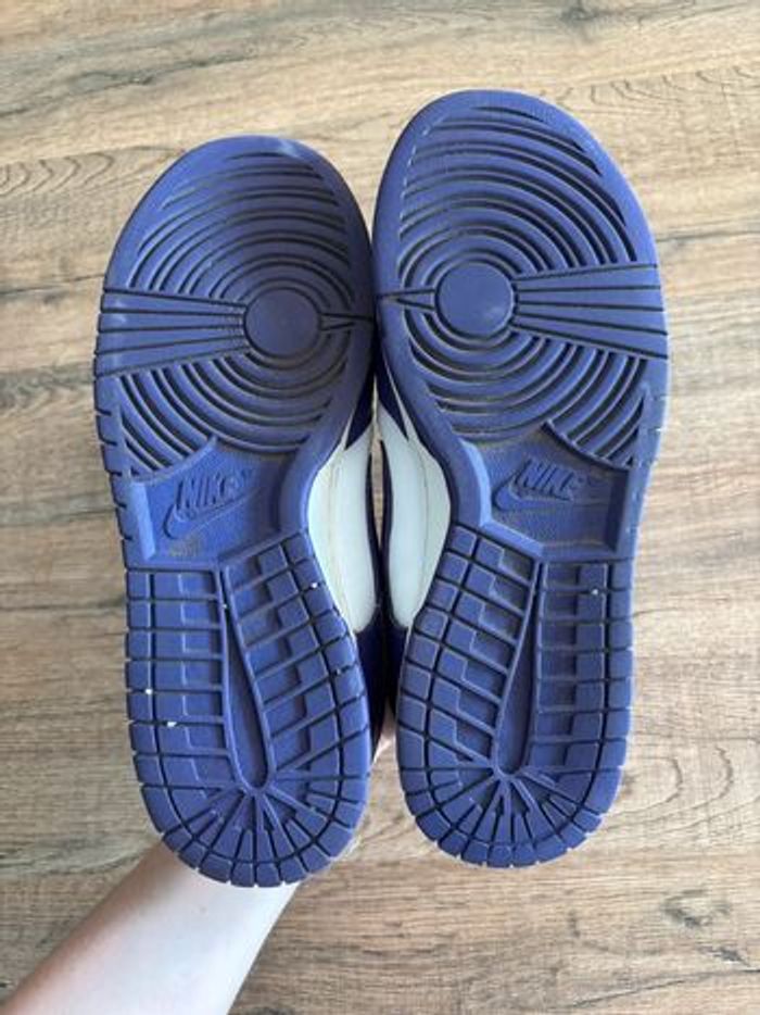 Baskets Nike Dunk Low purple - taille 45 - photo numéro 5