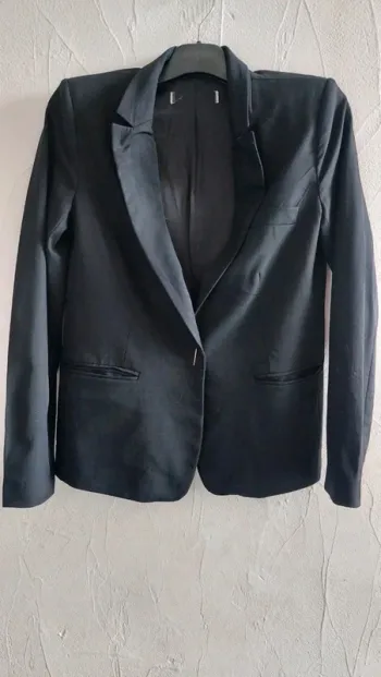 Veste noire élégante 1 bouton