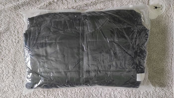 🧥 Doudoune noire neuve Taille M - photo numéro 5