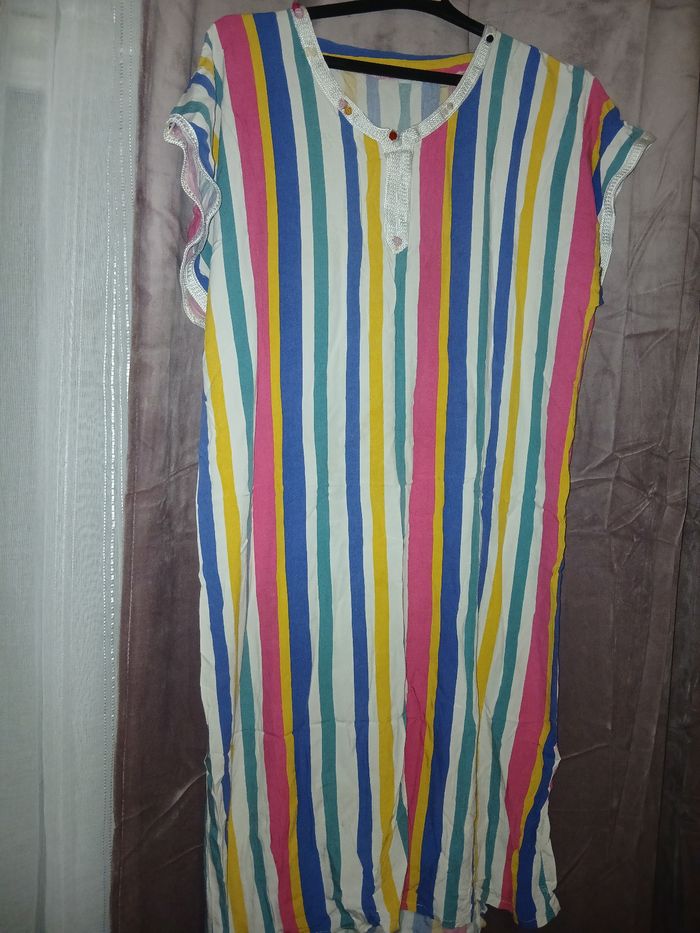 femme robe orientale