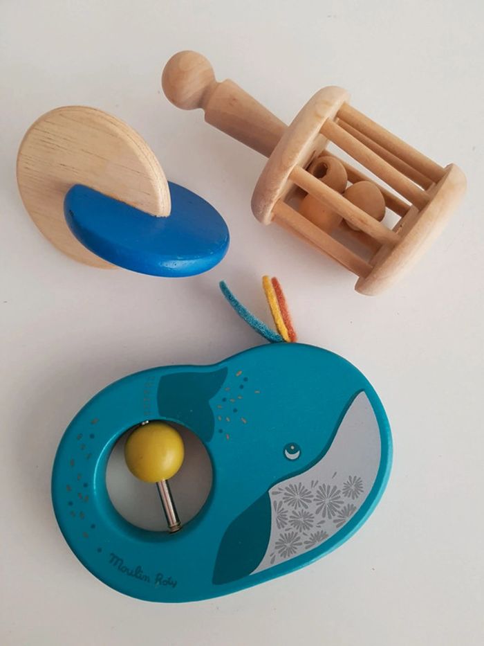 Cubes sensoriels en bois Haba et hochet Moulin Roty - photo numéro 2