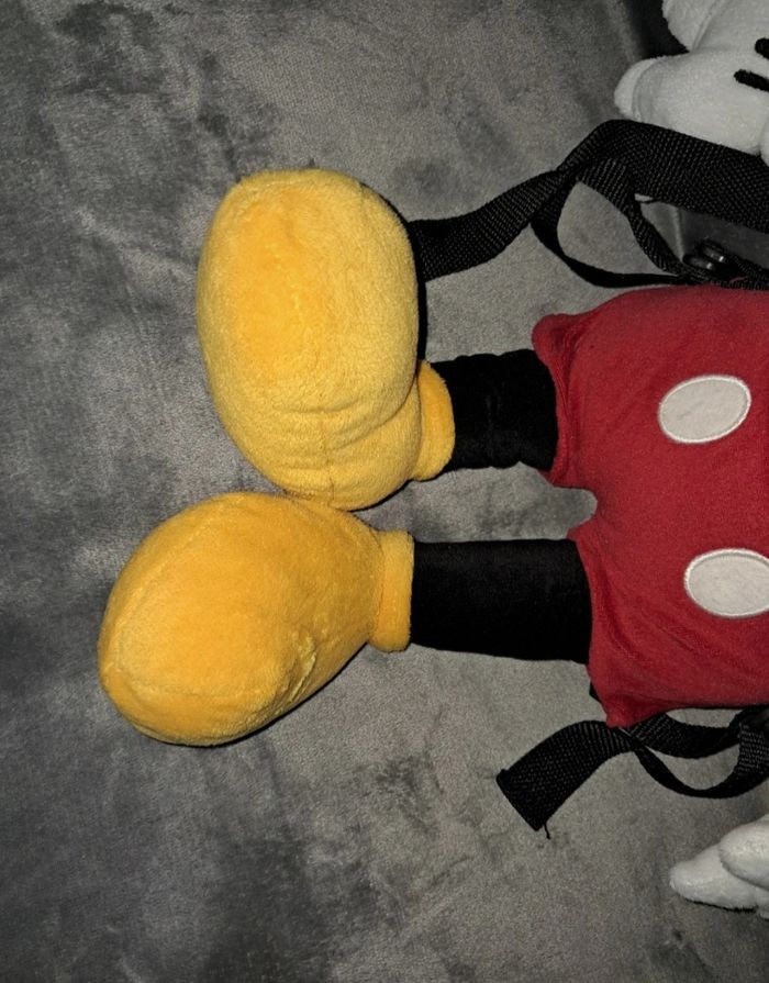 Lot coussin et sac à dos mickey - photo numéro 10