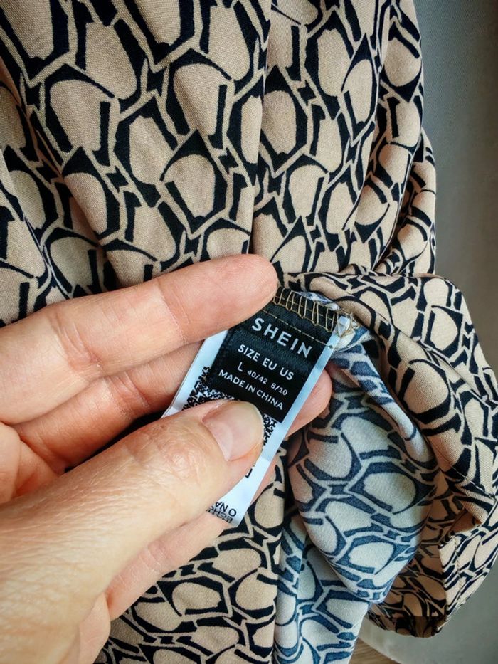 Robe imprimée 40 shein - photo numéro 9