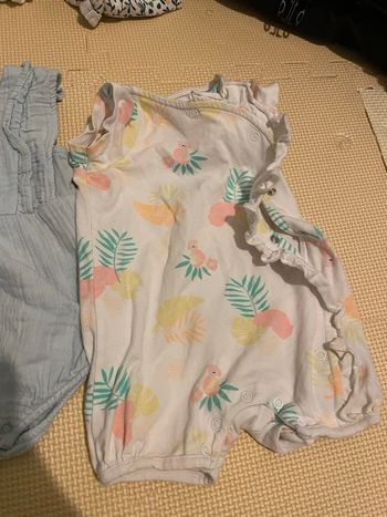 Lot 3 blouses d’été fille – manches courtes  – 3 mois
