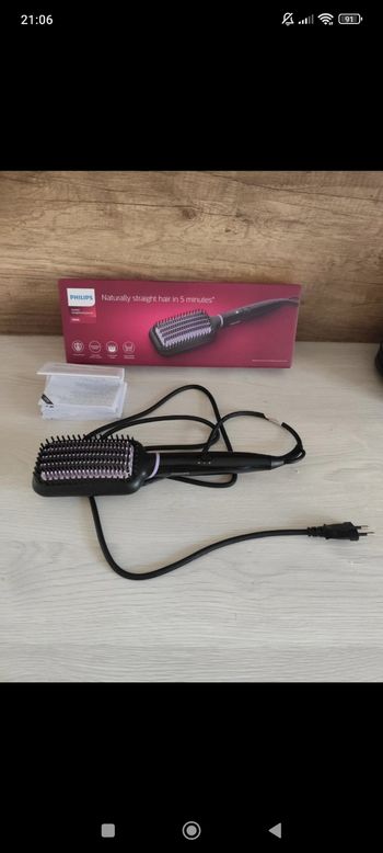 Brosse lissante chauffante philips
