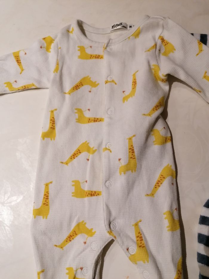 Pyjama 3 mois garçon - photo numéro 2