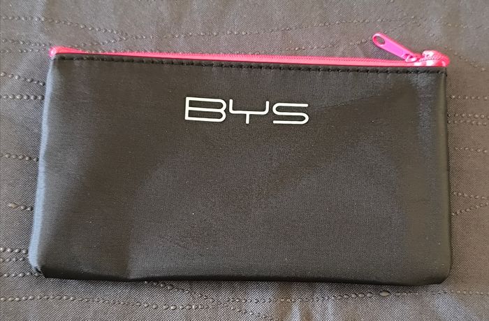 Trousse à maquillages Bys