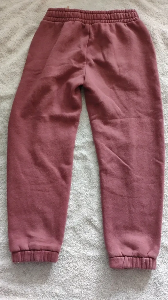 Pantalon jogging vieux rose Kiabi 8 ans - photo numéro 3