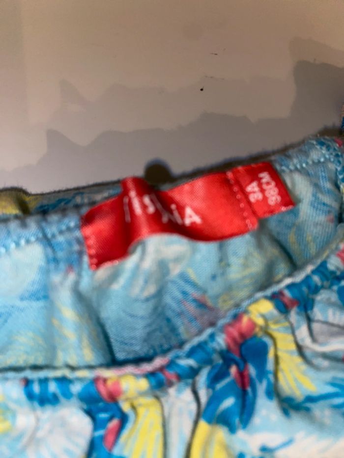 lot de trois robes et une Combies short pour filles, taille trois ans - photo numéro 9