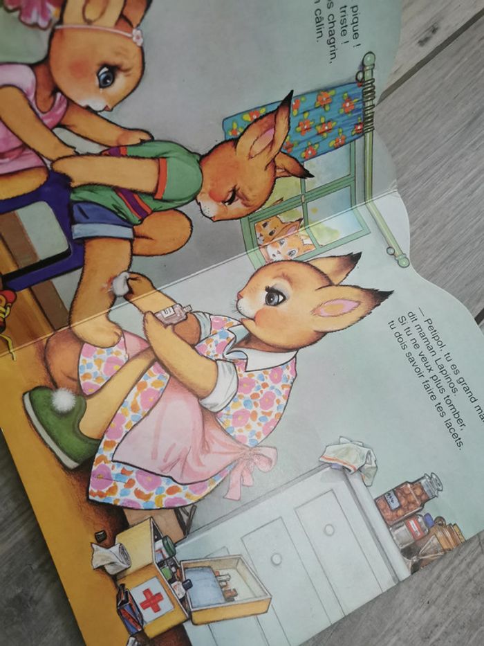 J'apprends à nouer mes lacets avec Les lapinos - photo numéro 4