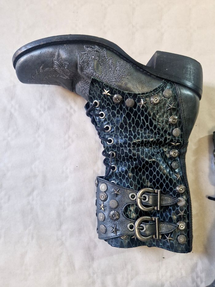 Bottes/ bottines  / Ranger  , femme , Sanche de la rosa  , taille 37 - photo numéro 3