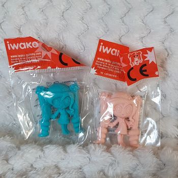 Lot 2 gomme anime manga iwako