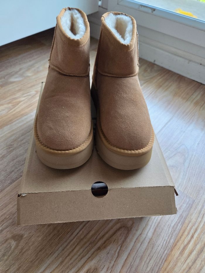 Bottine ugg marron neuve 39 - photo numéro 3