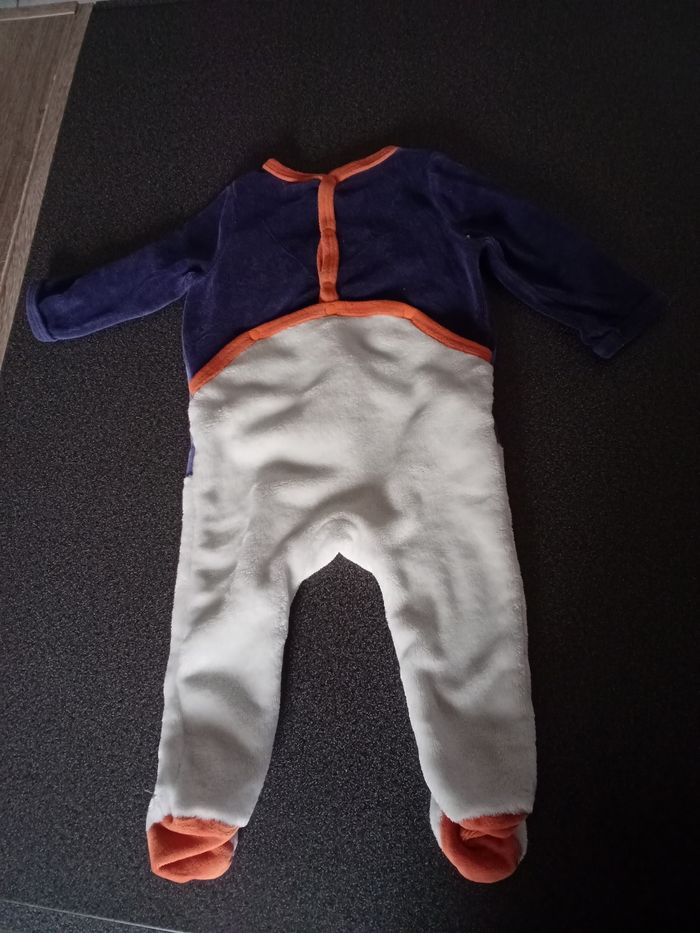 2 pyjamas - photo numéro 6