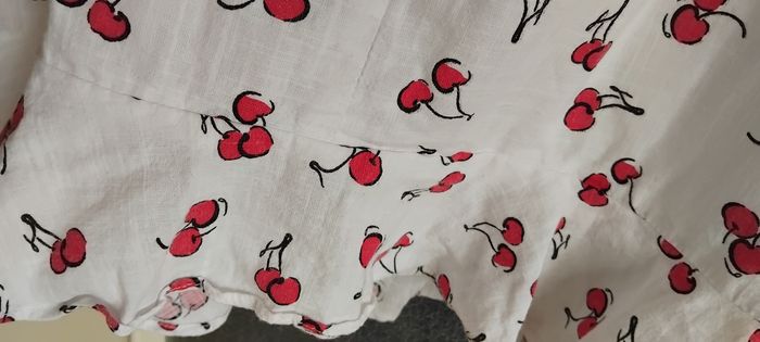 Jolie Robe blanche cerise Rouge Tbe - photo numéro 8