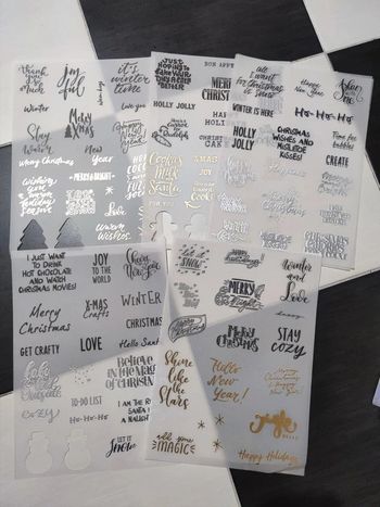Lot de 10 feuilles papier vélin thème noel