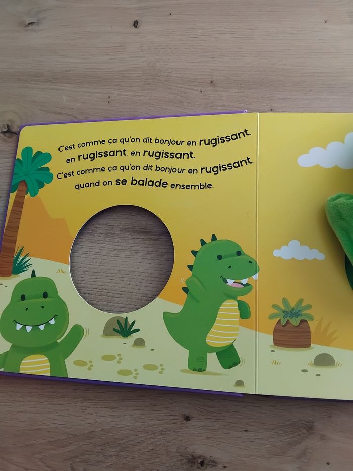 Livre marionnette  dinosaure l - photo numéro 2
