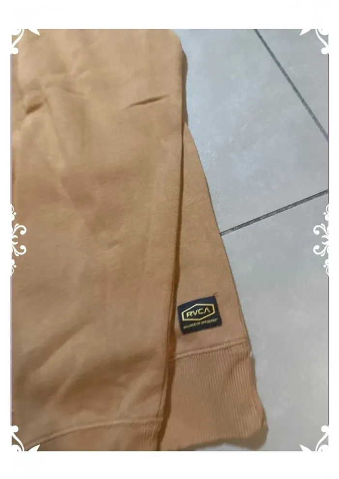 Sweat-shirt camel RVCA – Taille S - photo numéro 4