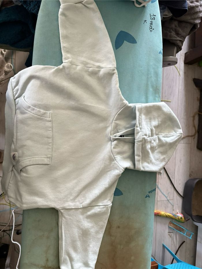 Sweat-shirt à capuche