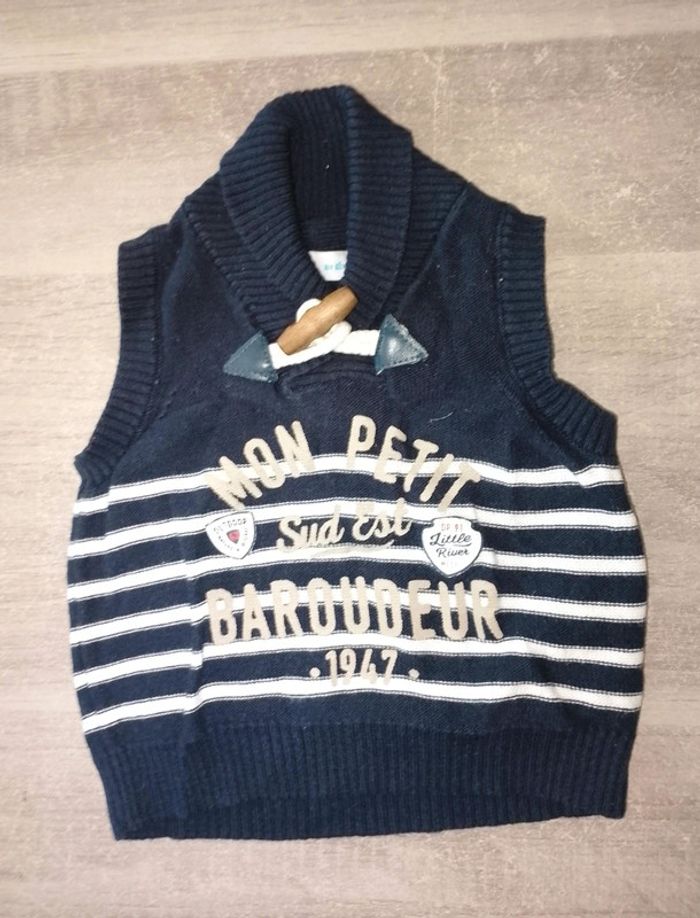 Pull sans manche