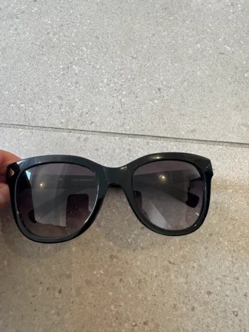 Lunettes de soleil Karl Lagerfeld sans étui