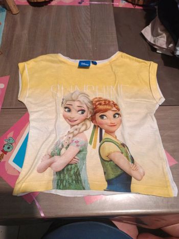 Tee-shirt manche courte 2 ans la reine des neiges