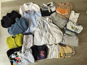 Lot vêtements 24 mois