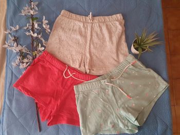 💕Lot de 3 jolis shorts 6/8 ans💕