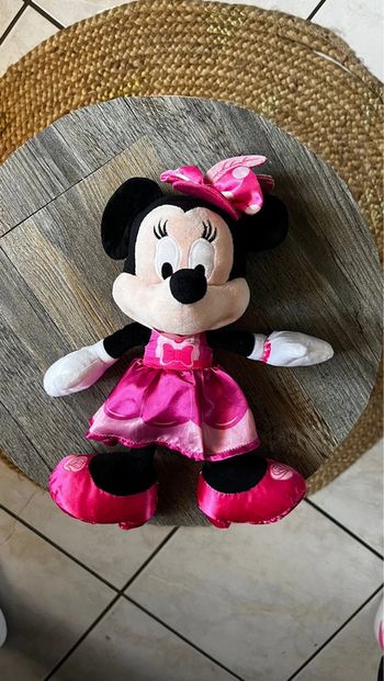 Peluche minnie