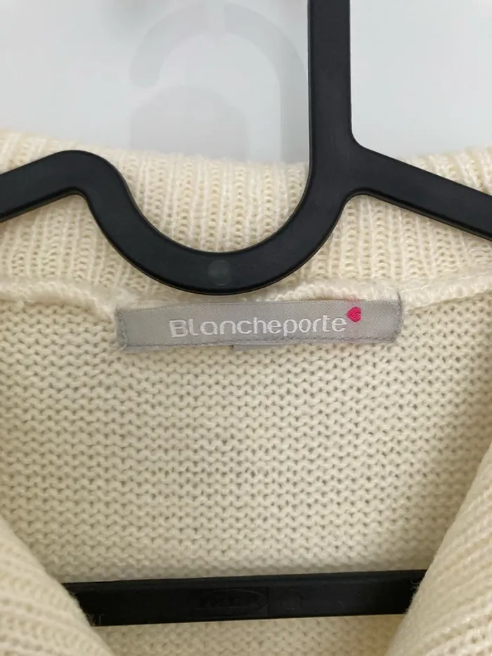 Pull motif hiver crème et beige - photo numéro 3