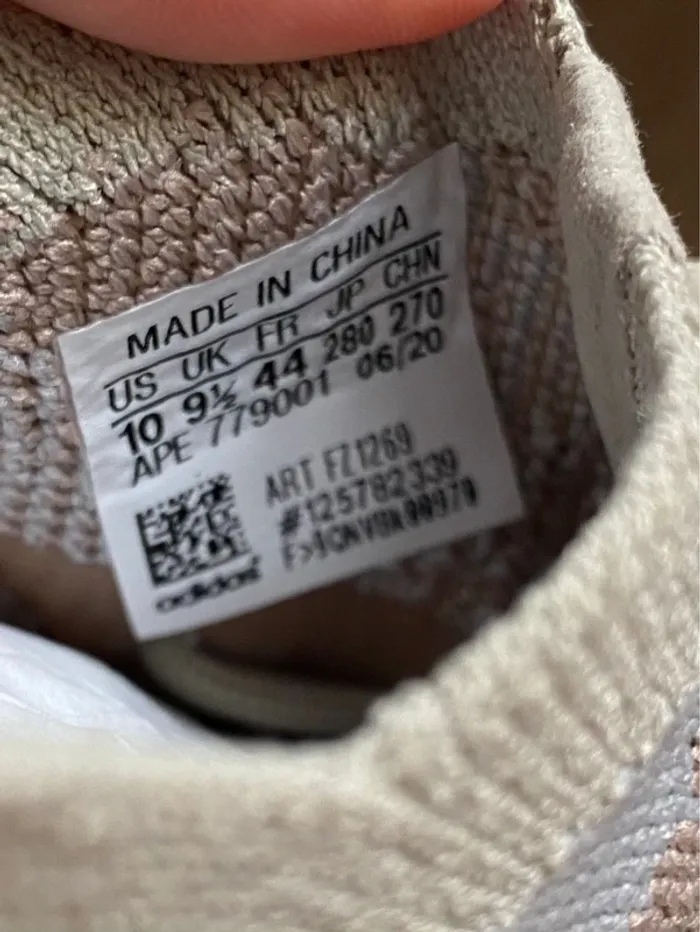 Yeezy Boost 380 Pepper (Non- Reflective) - photo numéro 7