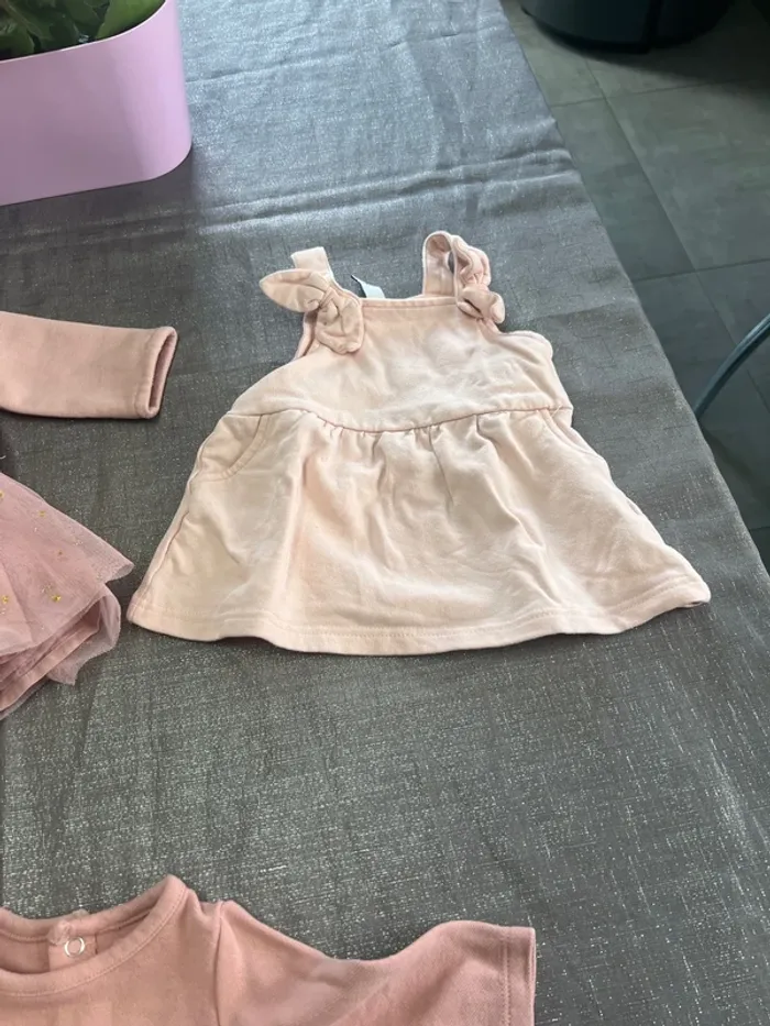 Lot de 3 robes taille 3 mois - photo numéro 4