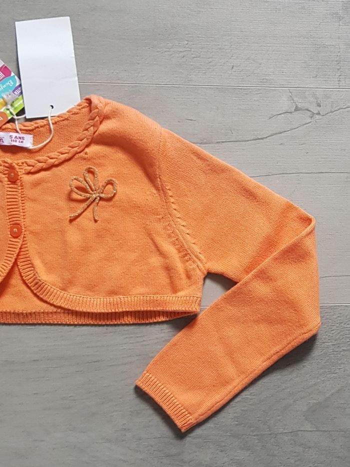 Gilet/boléro fille DPAM 5 ans - photo numéro 3