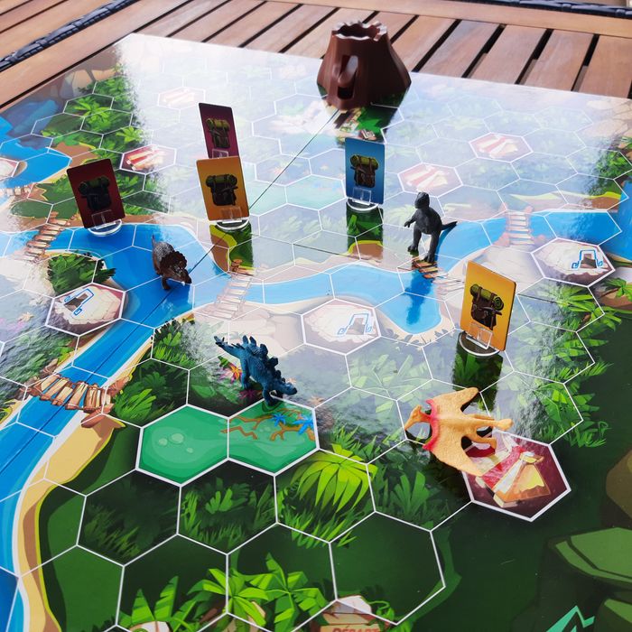 Jeu La Vallée des Dinosaures – Complet avec figurines et volcan - photo numéro 5