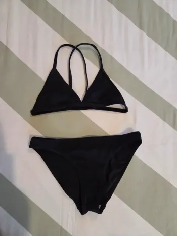 Maillot de bain enfant fille taille 10 ans