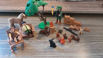 Lot playmobil les chasseurs en très bon état