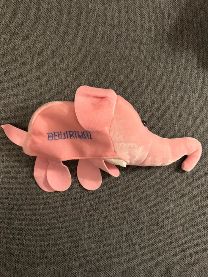 Chapeau peluche Rose Delirium Tremens taille unique neuf - photo numéro 4