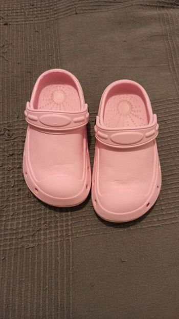 Crocs fille taille 27