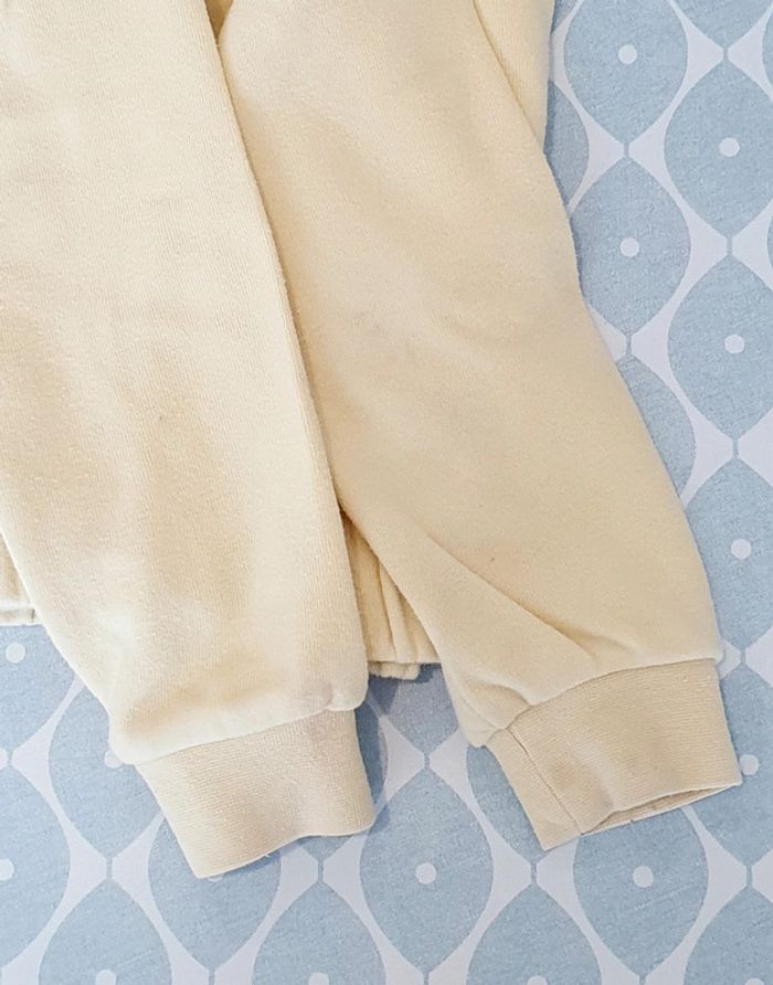 Sweat Kiabi - 6A - photo numéro 2