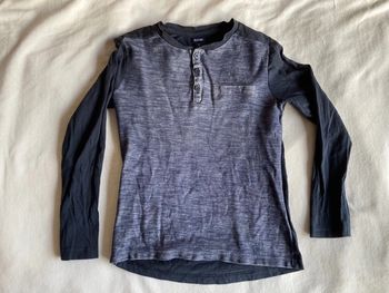 Tee-shirt manches longues style polo kiabi 8 ans