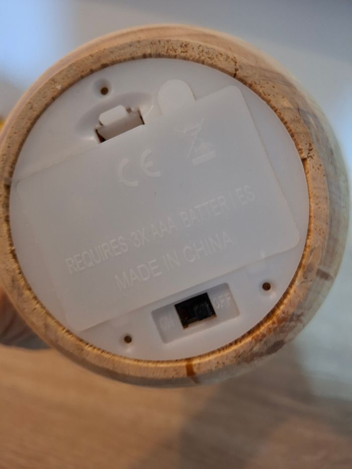 Lampe de chevet bois artisanal ampoule piles - photo numéro 2