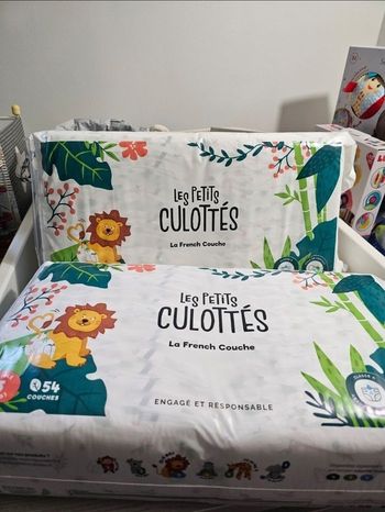 Lot de paquets de couches