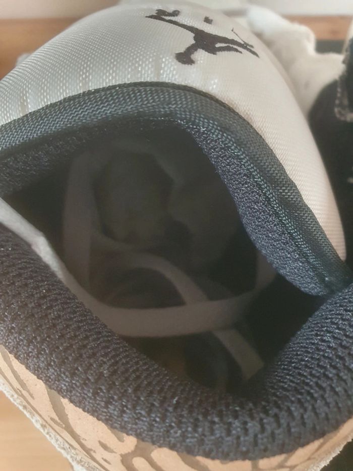 Nike Air Jordan 1 (40.5) - photo numéro 6