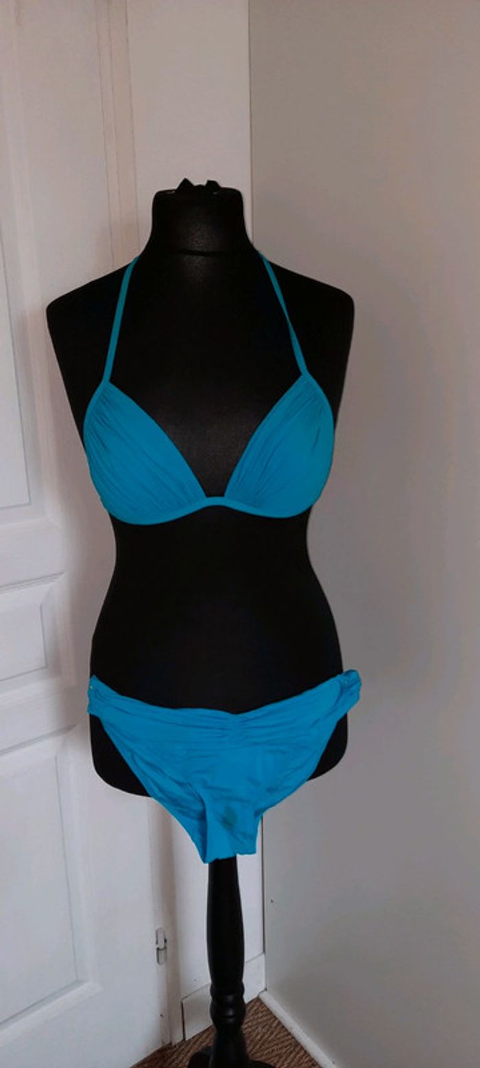 Maillot de bain 2 pièces bleu turquoise