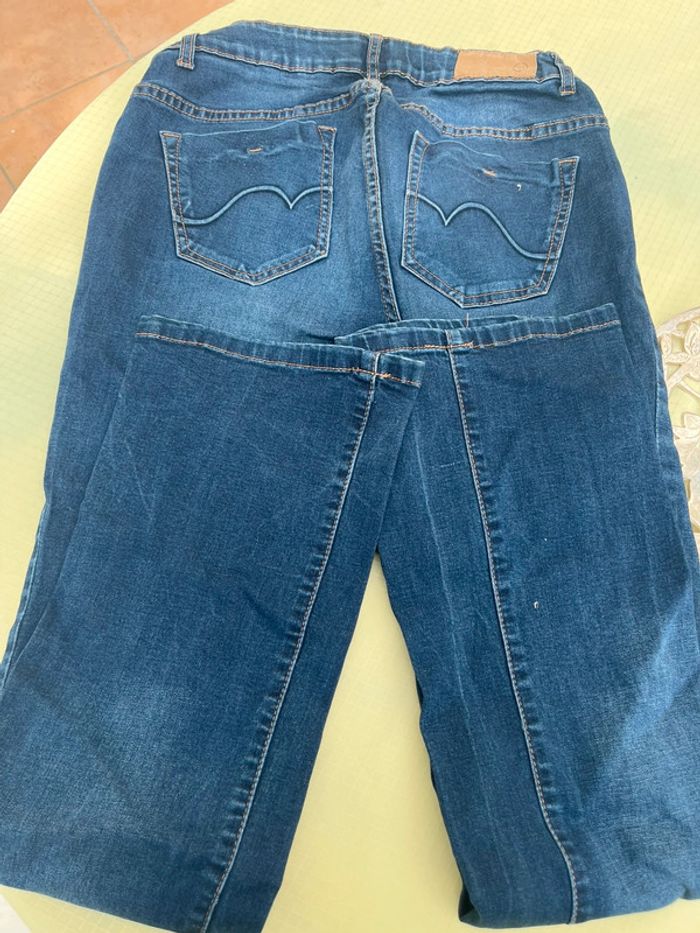 Jean’s maternité la halle taille 40 - photo numéro 2