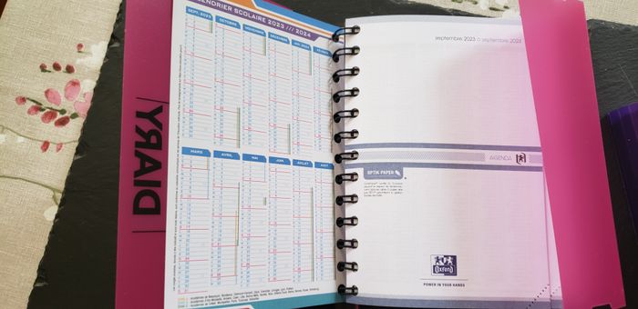 Lot de 2 agendas Diary 2023/2024 - photo numéro 4