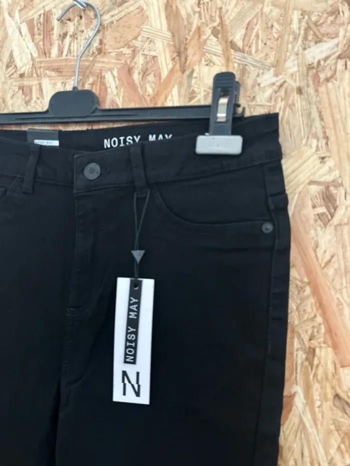 Jeans skinny noir - photo numéro 3