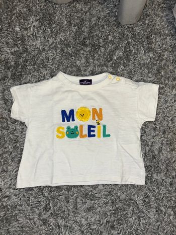 Tee shirt