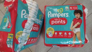 Couches Pampers baby-dry pants taille 6