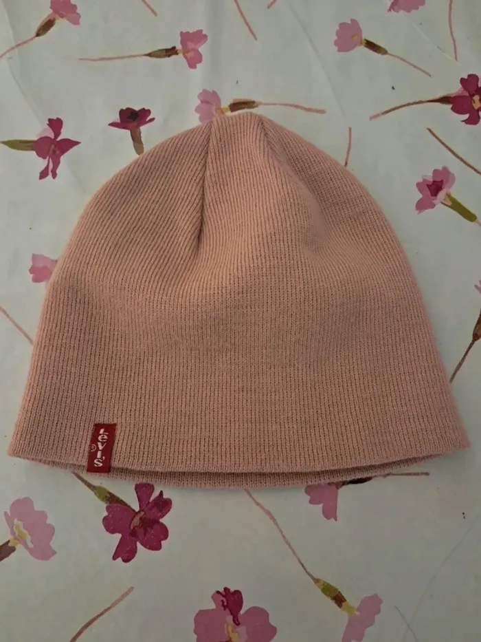 Joli bonnet rose clair Levis, simple, doux et confortable - T L/XL